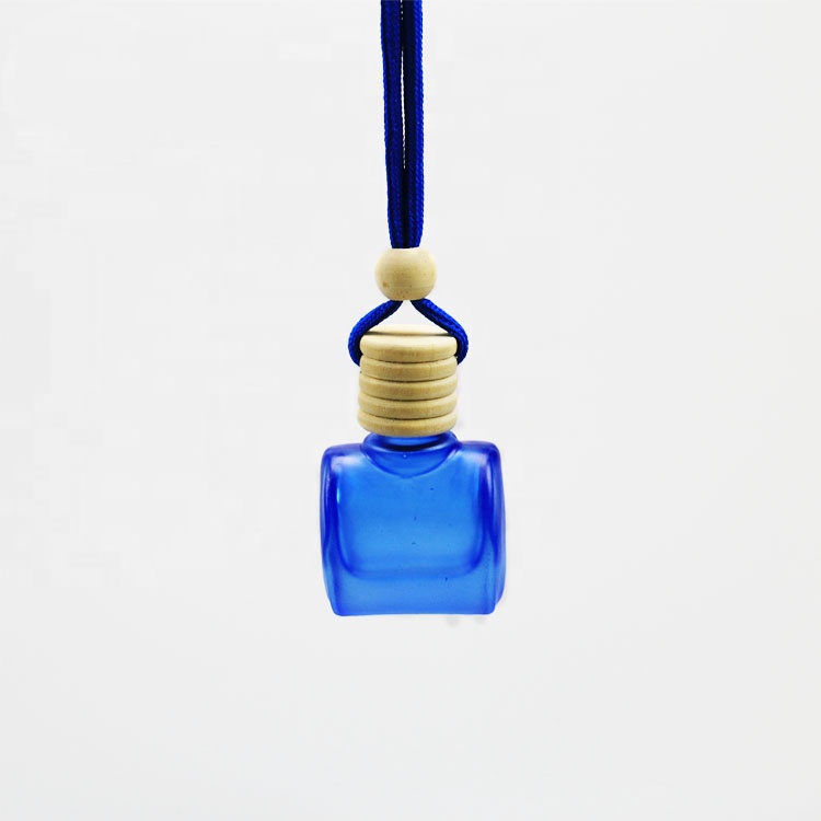 2020 High quality manufacturer sale hanging car perfume bottle