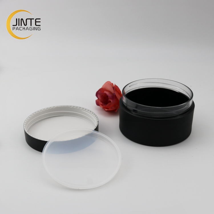 2020 Hot Sales Matte Black Plastic Body Butter Round Jars Empty Cosmetic Skin Cream Jars 150ml