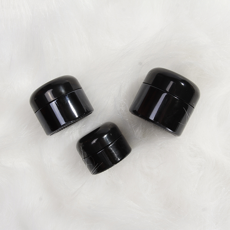 2020 New Design Black Paint Glass Cream Jar with Round Corner Lid