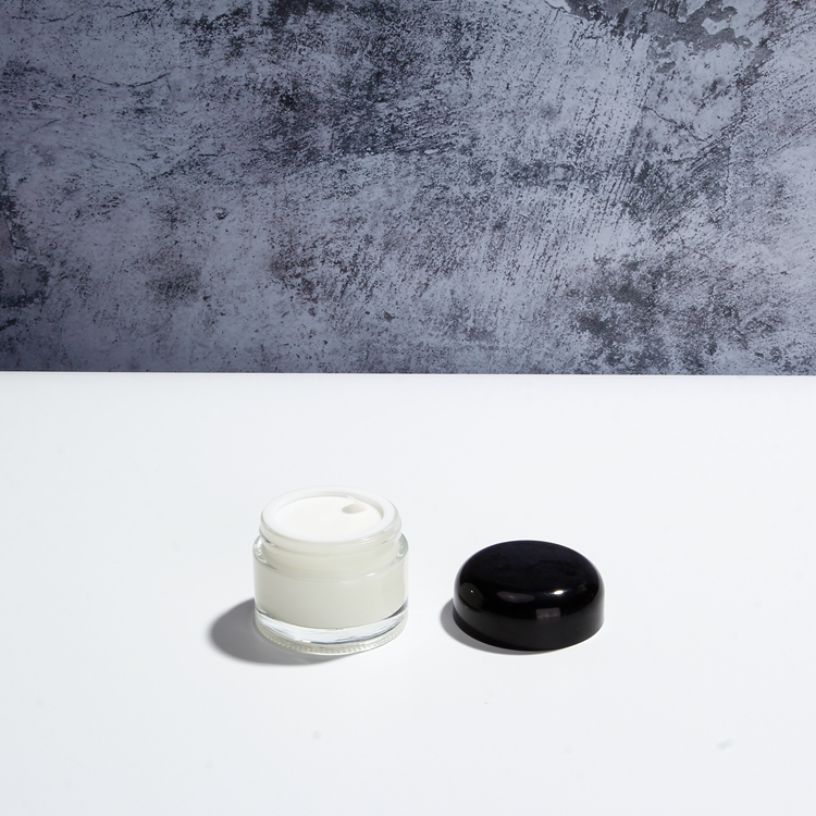 2020 New Design Black Paint Glass Cream Jar with Round Corner Lid