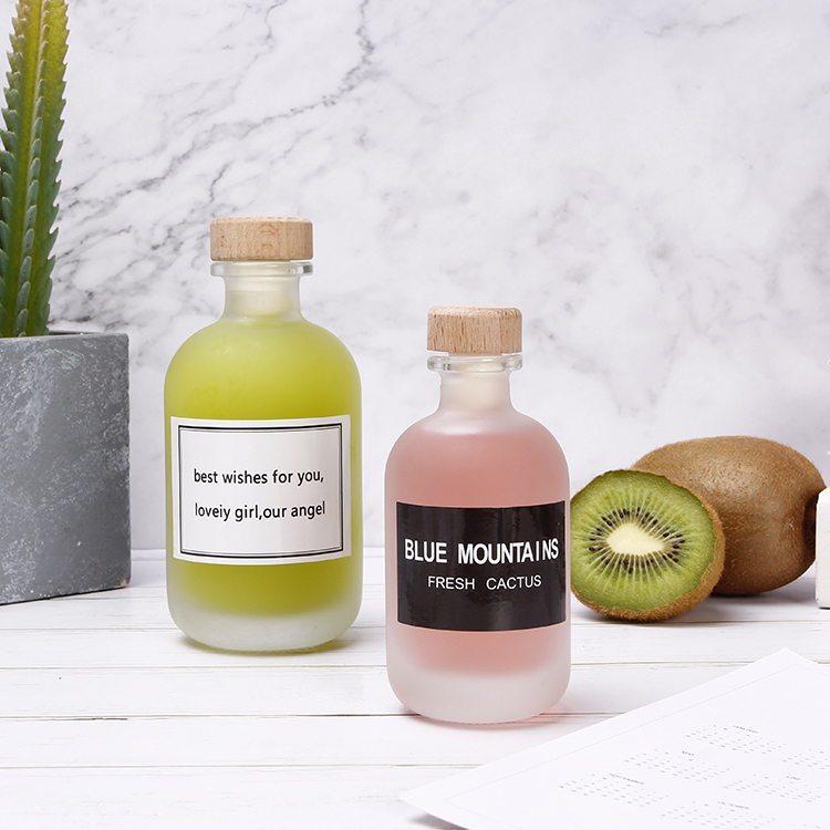 2020 New Design Clear Frosted Glass Juice Bottle With Cork 250ML 375ML 500ML