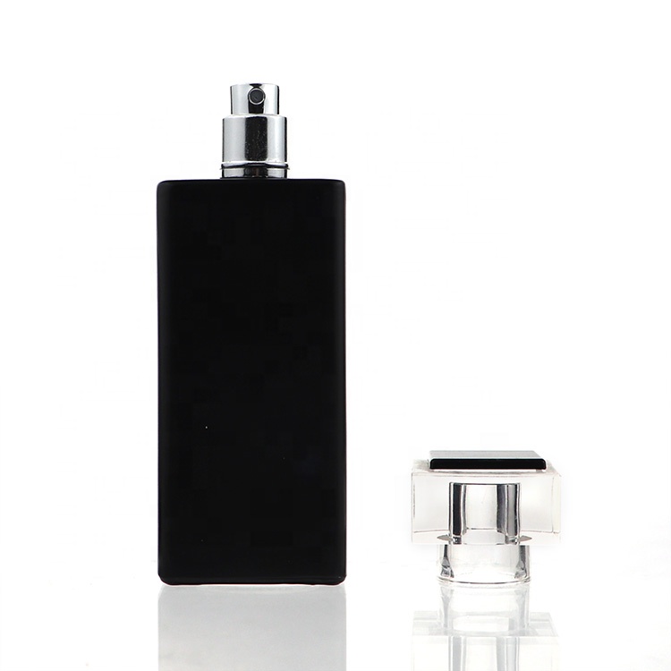 2020 New Design Luxury Square Perfume Bottle Black Glass 100 ml Wholesale