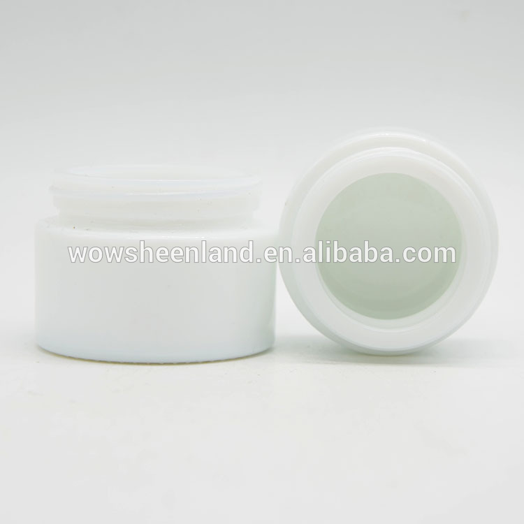 2020 New Elegant White Ceramic Glass Cream Jar Cosmetic In Store