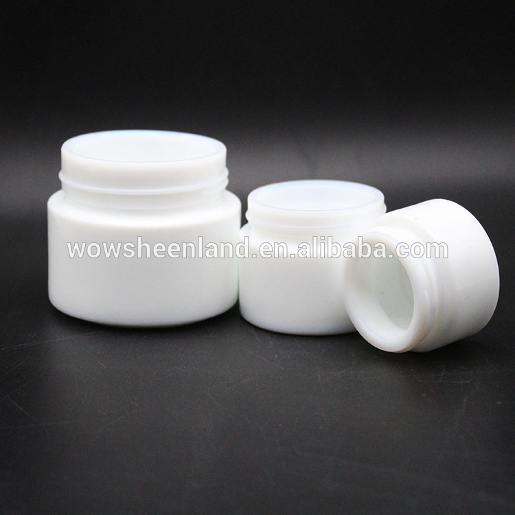 2020 New Elegant White Ceramic Glass Cream Jar Cosmetic In Store