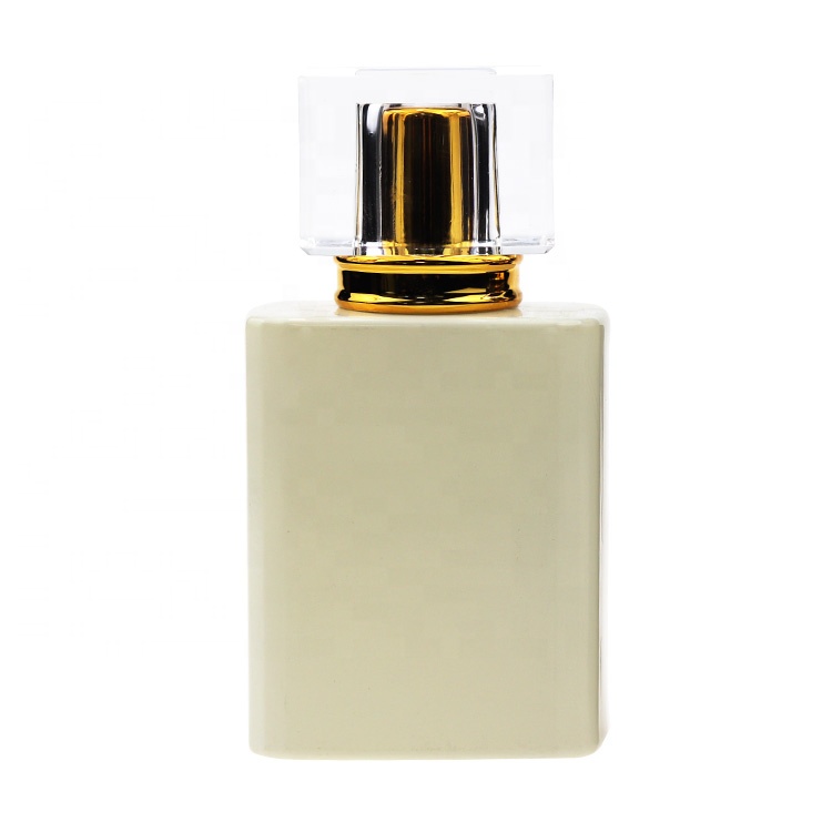 2020 New Product Luxury Square Empty Perfume Bottle Atomizer 50 ml With Clear Cap For Women