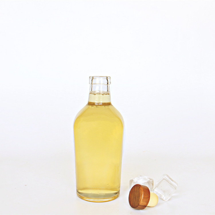 2020 New Style Glass Bottle With Cork For Bulk Wine Raki