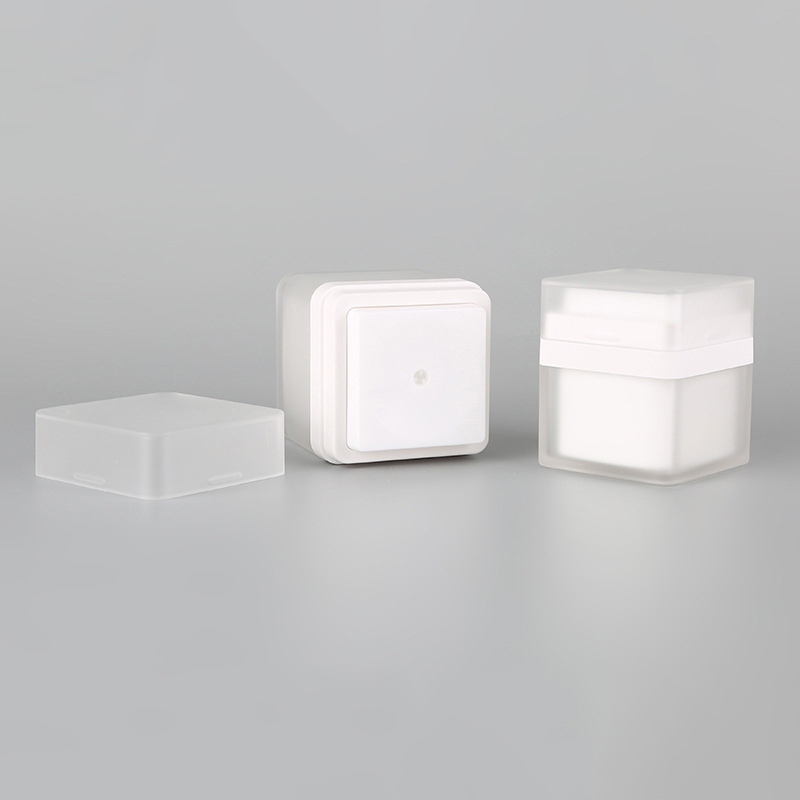 2020 New design Custom printed cosmetic acrylic Airless jar white 30g 50g