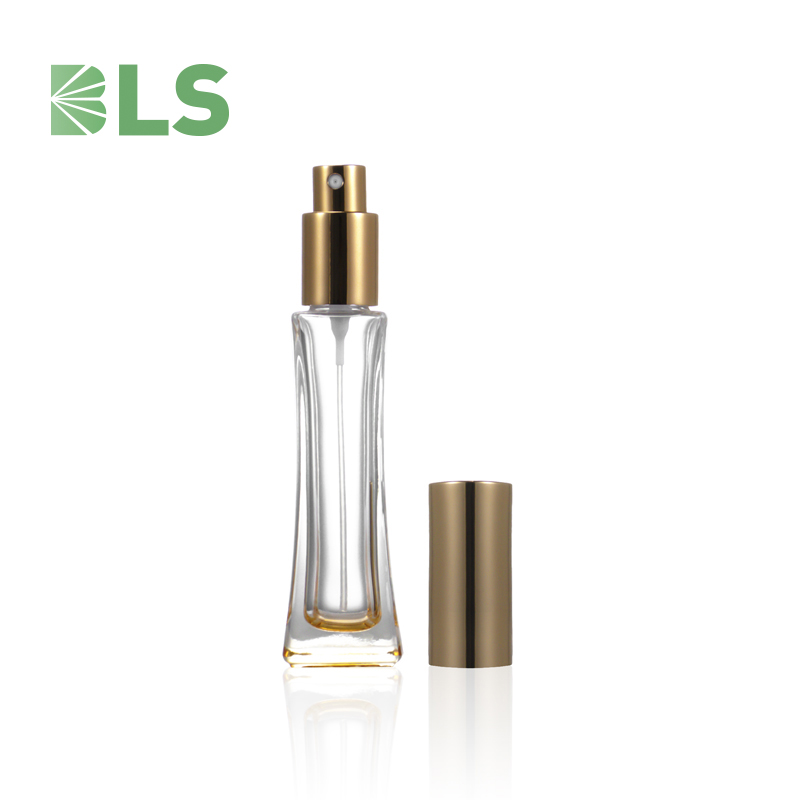 2020 Wholesale Luxury Clear Empty Square Shaped Glass 30ml 50ml Perfume Bottle