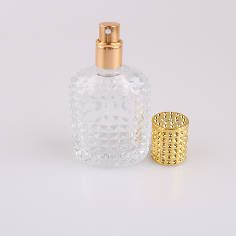 2020 hot sale empty refillable glass perfume bottle 50 ml with Non-slip surface