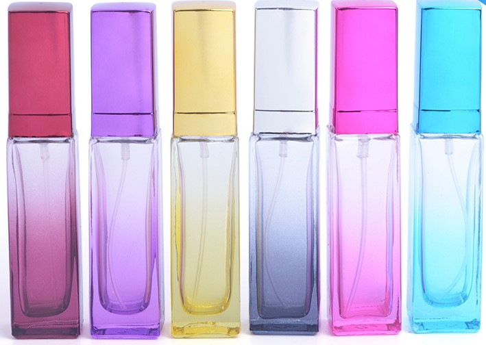 2020 popular luxury 20ML colorful gradient refillable glass empty perfume bottle for lady