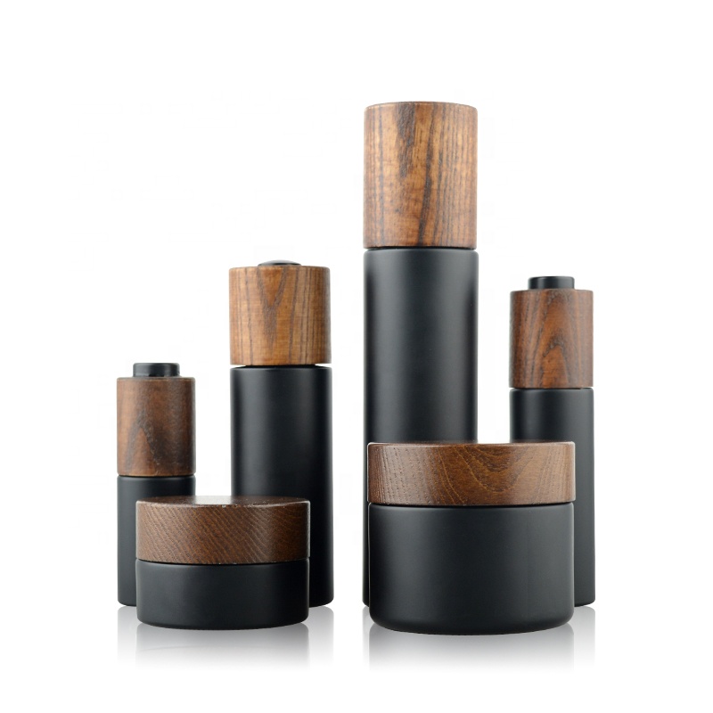 2020 popular wooden cosmetic glass jar for skincare eco-friendly