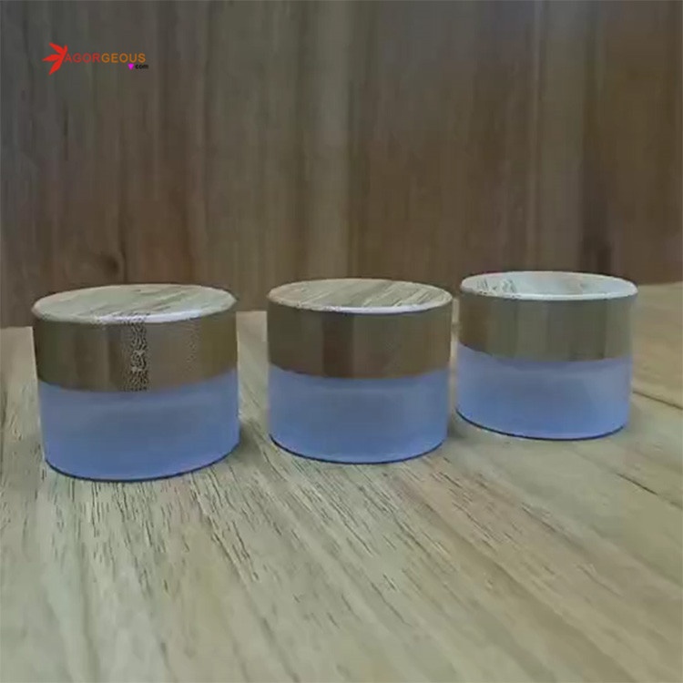 2020 wooden packaging glass lotion bottle cosmetic bottles spray bamboo glass jar with bamboo lid cosmetic glass jar