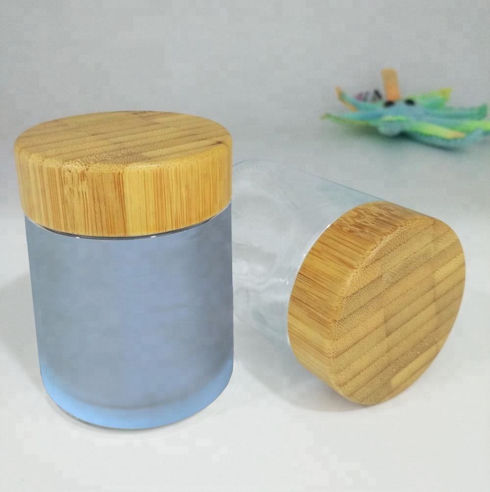 2021 30ml 50ml 100ml Cosmetic Mini Frosted Glass Cream jar with Bamboo CR Lids Child proof OEM