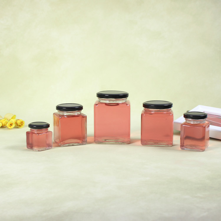 2021 Different size Square Shape Clear Glass Jar with Black Lid for Storage