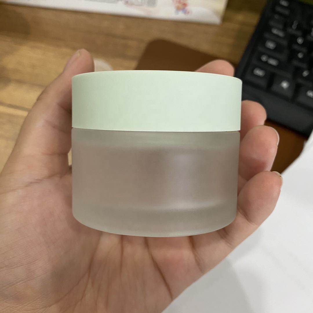 2021 Hot sale high quality cosmetic package 30g 50g cosmetic frosted glass jar for face cream