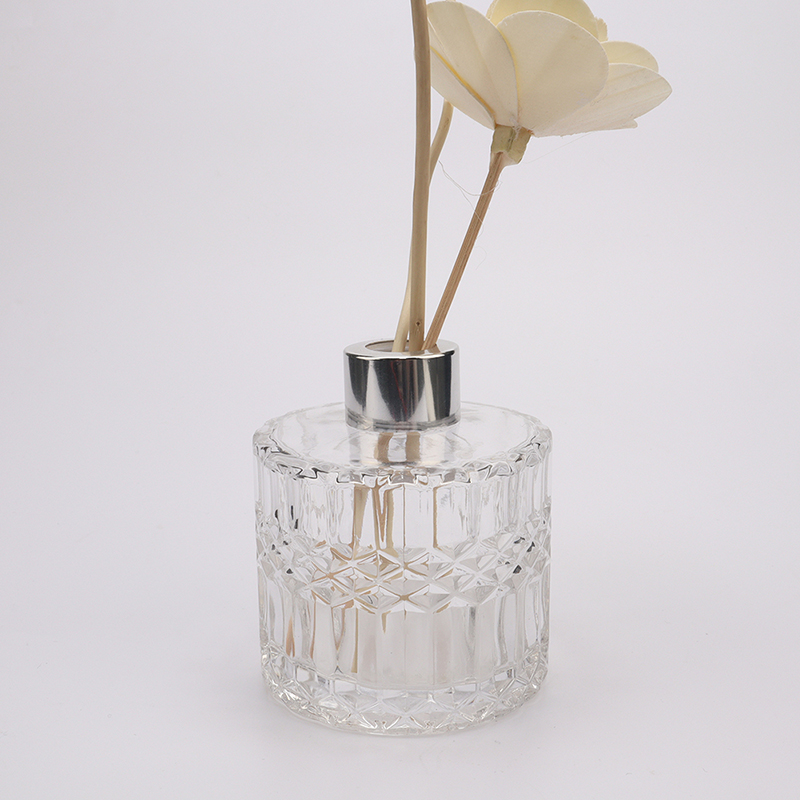 2021 New 200ml Frosted Embossed Reed Diffuser Bottle for Perfume or Personal Care