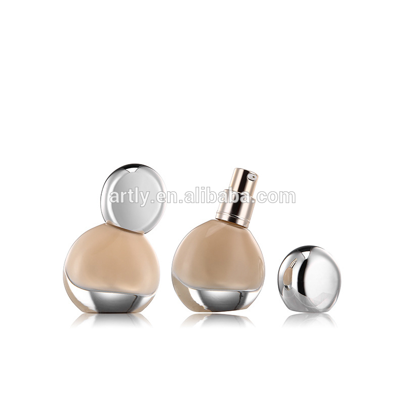 2021 New Design Bulb Shape 30ml Glass Lotion Liquid Foundation Bottle  BB Cream Bottle With Pump