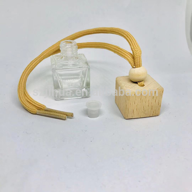 2021 New Fashional Glass Perfume Bottles with Wooden Cap Car Diffuser Bottle