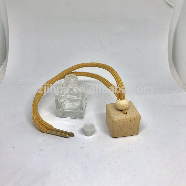 2021 New Fashional Glass Perfume Bottles with Wooden Cap Car Diffuser Bottle