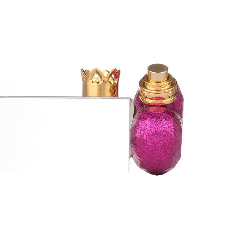 2021 New Inventions Cosmetic Packaging 30ml Pink Heart Shaped Glass Perfume Bottle