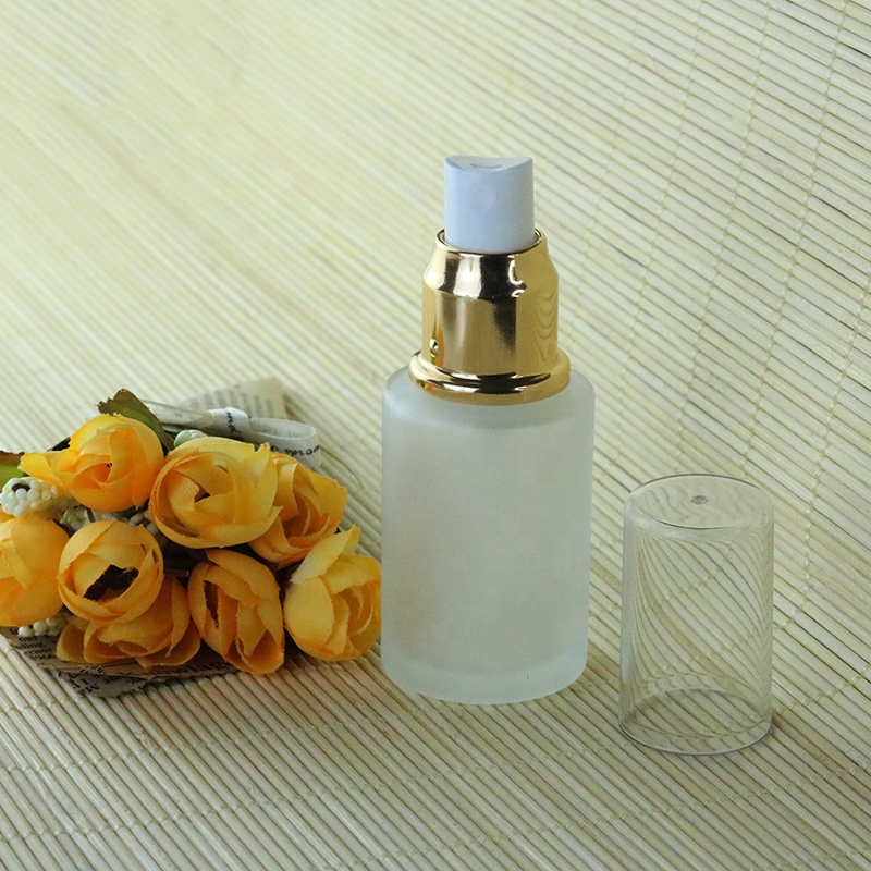 2021 New Trend 30ml 50ml 60ml Frosted Perfume Glass Bottle With Aluminum Silvery Golden Sprayer (EPG24)