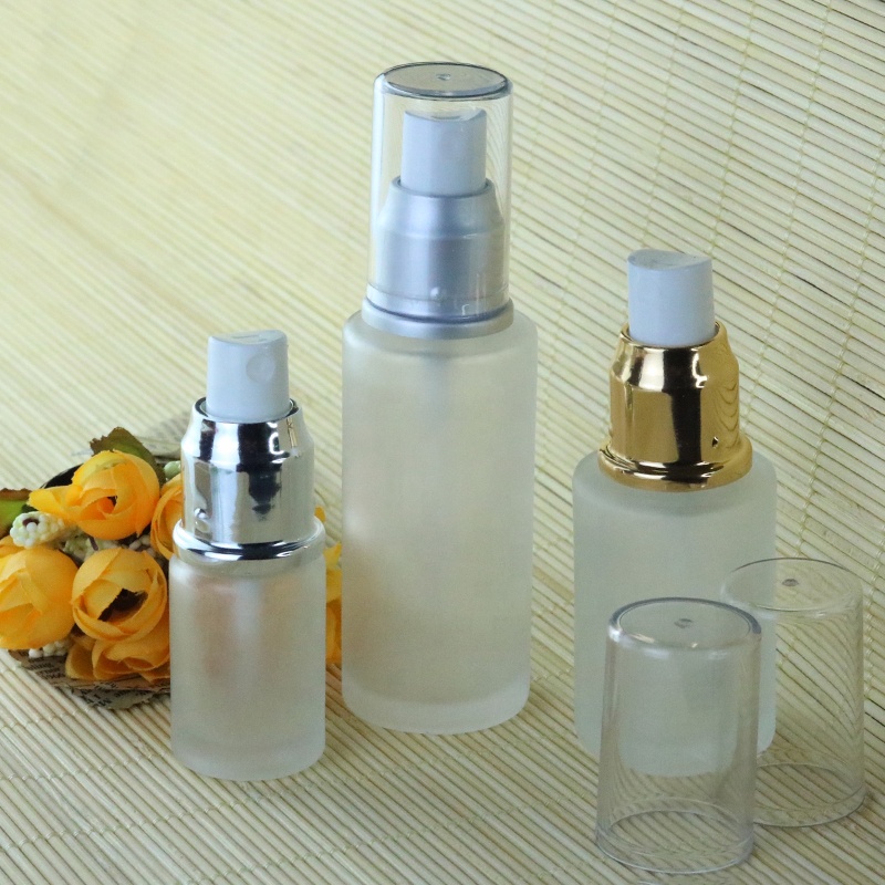2021 New Trend 30ml 50ml 60ml Frosted Perfume Glass Bottle With Aluminum Silvery Golden Sprayer (EPG24)