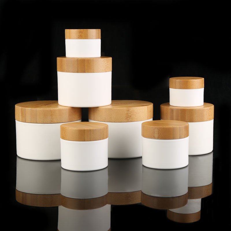 2021 Popular White PP Plastic Cosmetic Packaging 10g Cream Jars With Bamboo Lid