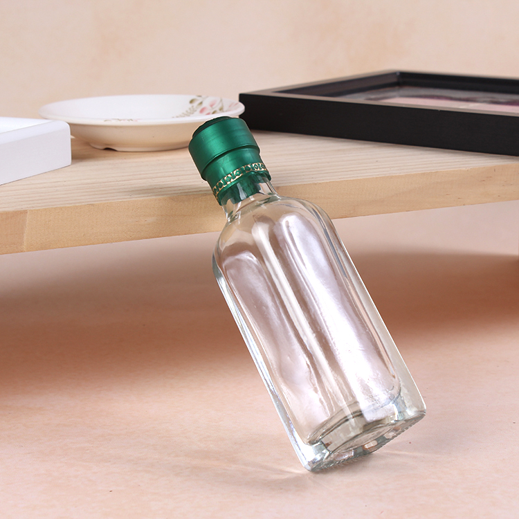 2021 Square Clear Glass Olive Oil Bottle with Screw Cap 100ml 275ml 500ml