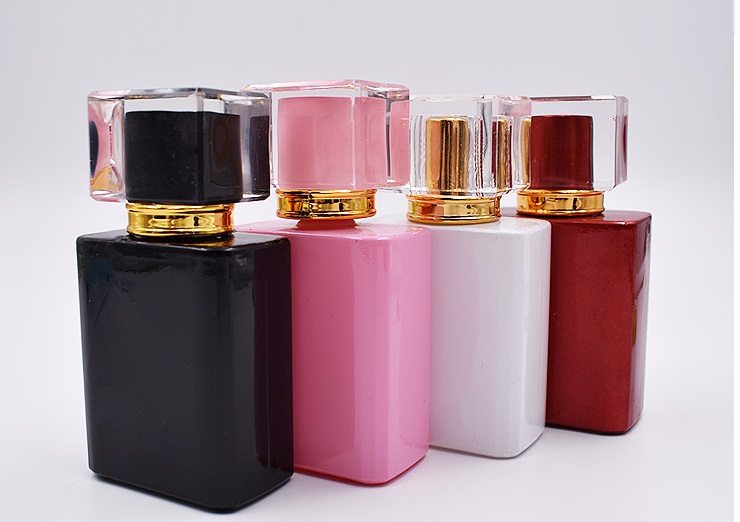 2021 hot sale 30ml 50ml black empty wholesale perfume bottles