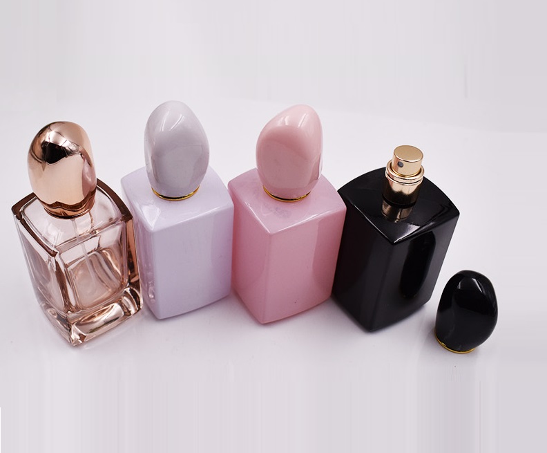 2021 hot sale 30ml 50ml black empty wholesale perfume bottles