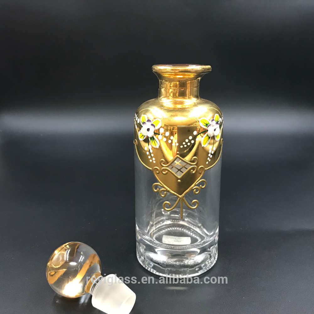 2021 hot sale Arabic attar bottle display golden decanter bottle glass perfume for oudh