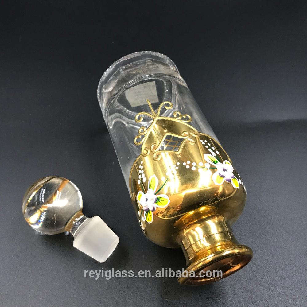 2021 hot sale Arabic attar bottle display golden decanter bottle glass perfume for oudh