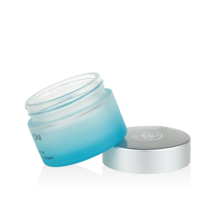2021 luxury colored glass jar 5ml 10ml 20ml 30ml 50ml 100ml 200ml frosted gradient blue glass cream jar with matte silver lid