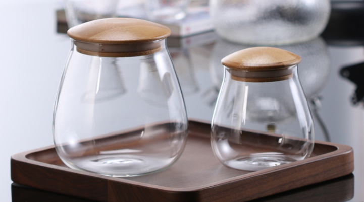 2021 new design mushroom style Glass Jar With Wooden Lid Storage Bottles or Jars Borosilicate Glass Container