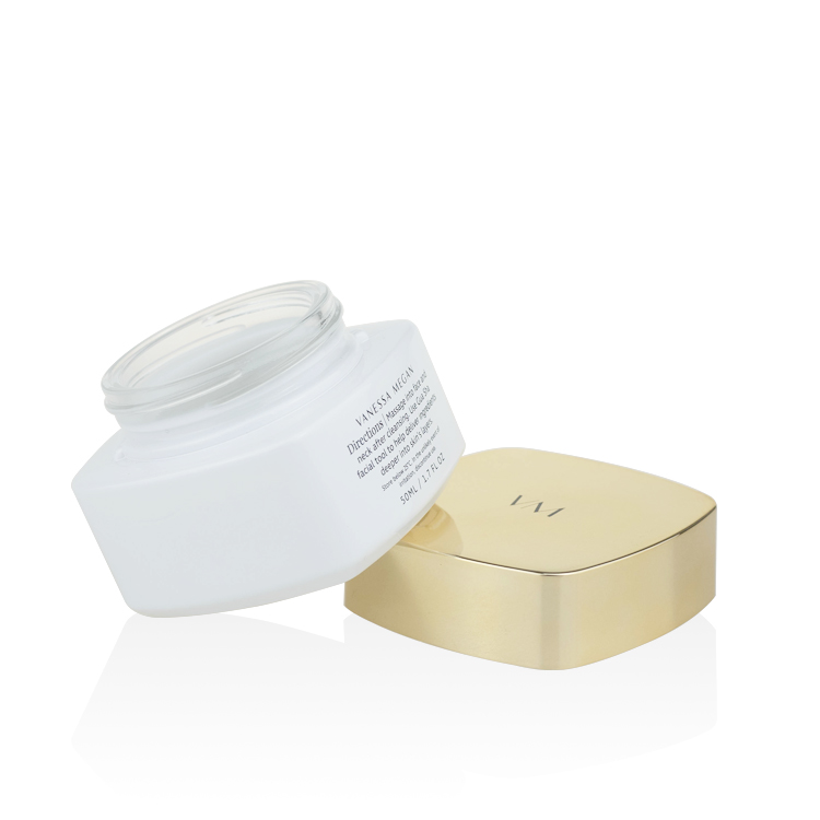 2021 new luxury cosmetic jar 50ml 50g custom logo face moisturizer white square glass cream jar with gold aluminum lid
