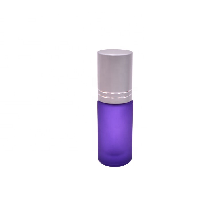 2021 new products high quality travel size various color beautiful empty 5ml glass roll on bottle for perfume