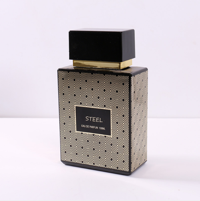 2021 new sample colorful Exquisite luxury square perfume pump spary 100ml glass bottle for perfume liquid Middle Eastern style