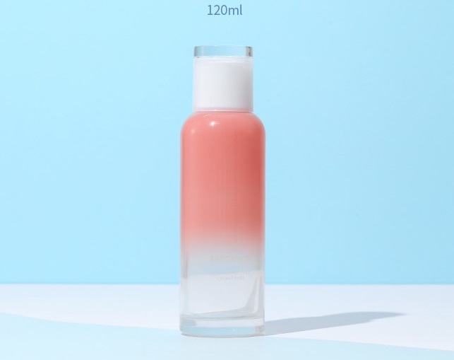 2021 newest design custom logo  glass cosmetics bottles and glass cream jar set for cosmetic packaging