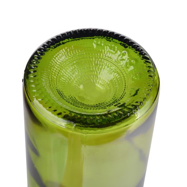 2021 wholesale custom verious color 750ml glass wine bottle