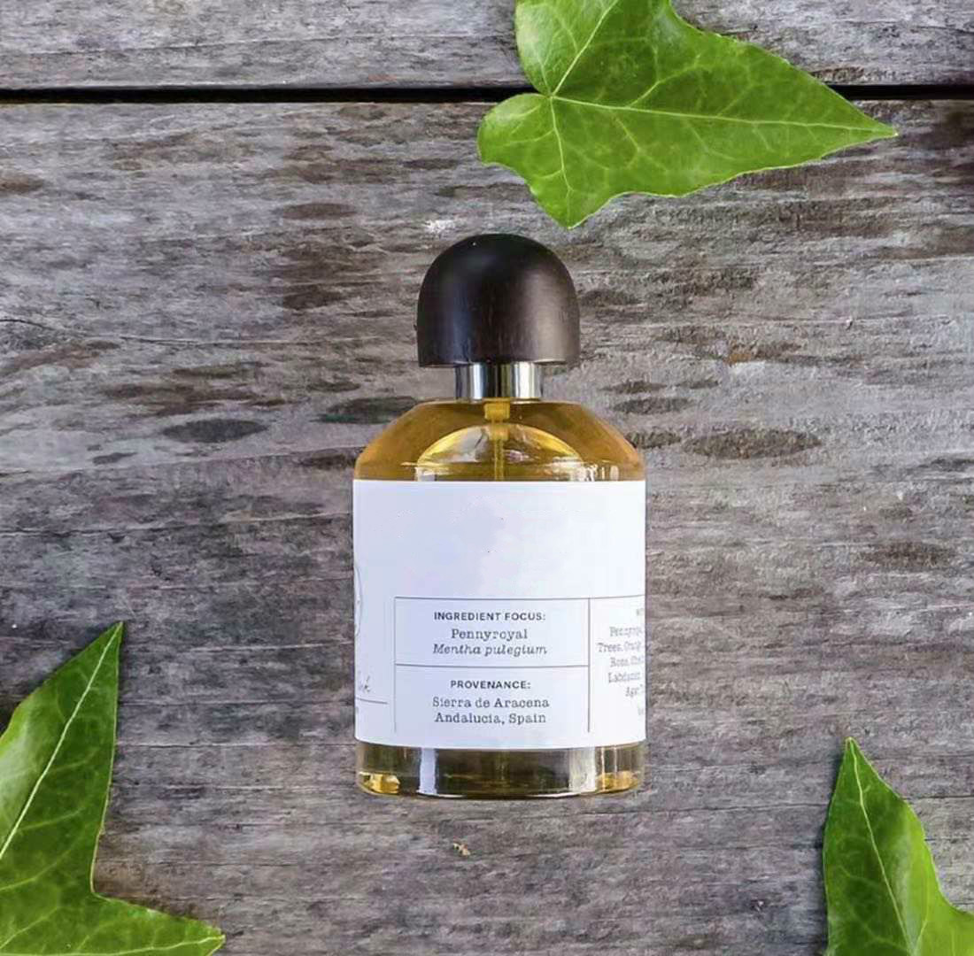 2021 wholesale luxury vintage 30ml 50ml 100ml cylinder crystal perfume bottle with wooden lid