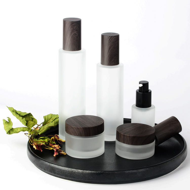 20g 30g 50g 30ml 100ml Plastic black wooden lid glass lotion pump bottle / Cosmetic frosted glass container and wooden lids