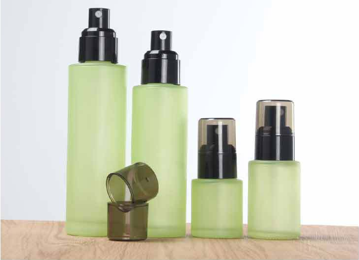20g 30g 50g 40ml 100ml 120ml Custom frosted Green Glass Spray Lotion Bottle Glass Cream Jar Cosmetic glass bottle jar set