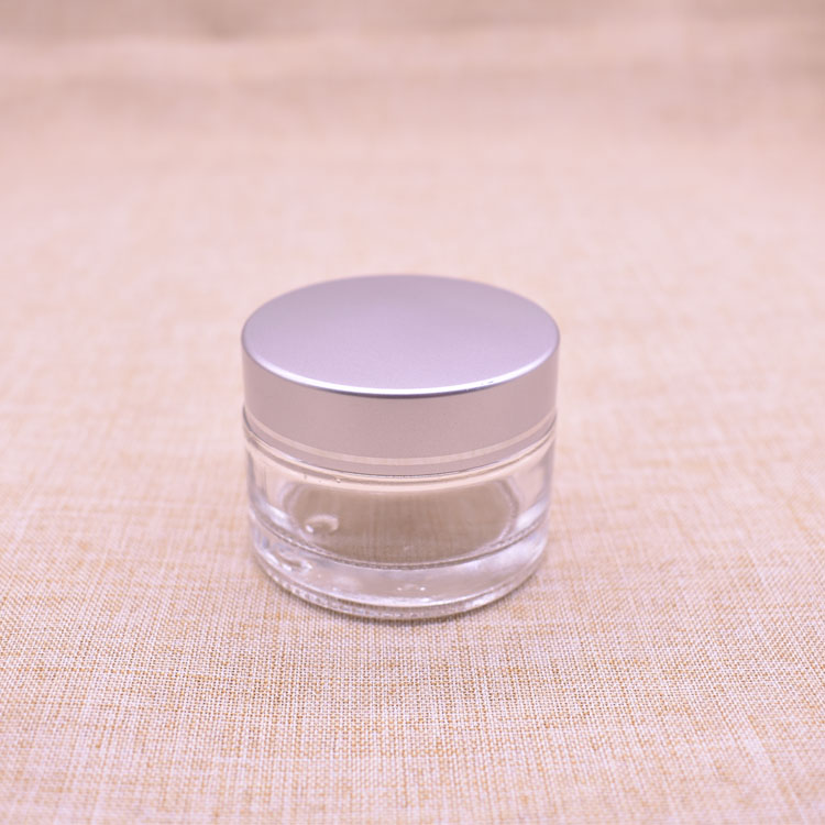 20g 30g clear empty glass jar with silver lid wholesale