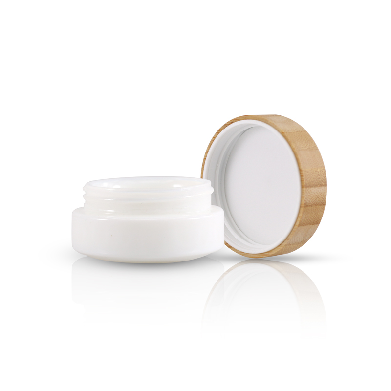 20g High quality white opal glass cosmetic cream packaging glass jar with bamboo lid