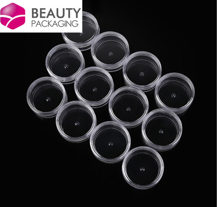 20g round cosmetics in separate bottles