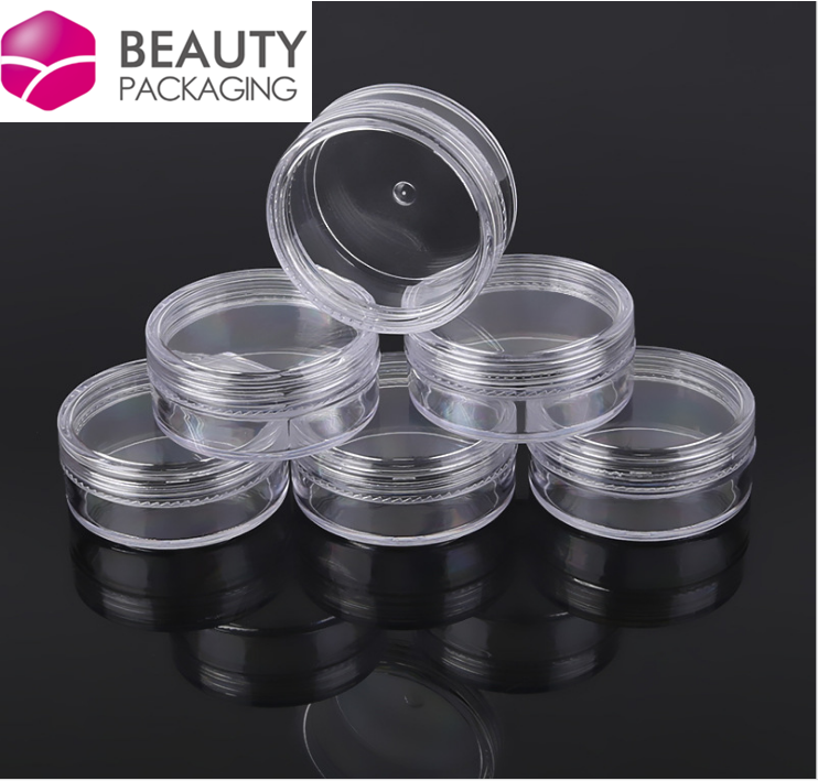 20g round cosmetics in separate bottles