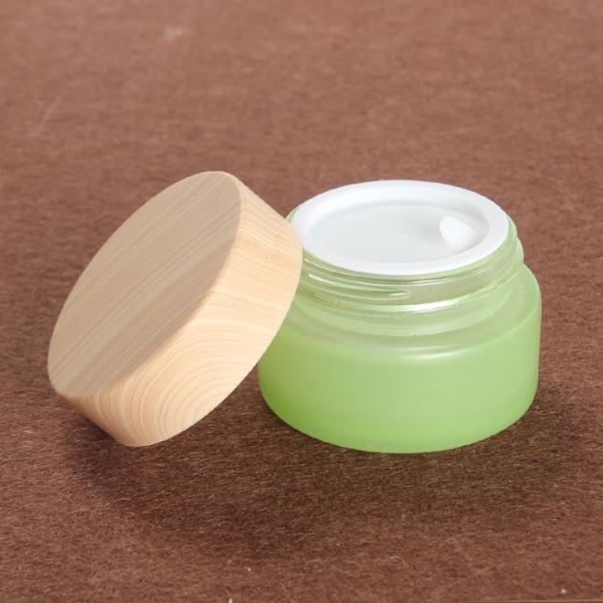 20ml 20g 0.7oz empty green frosted glass cosmetic skincare face scrub cream jars with bamboo cap lid CBD concentrate container