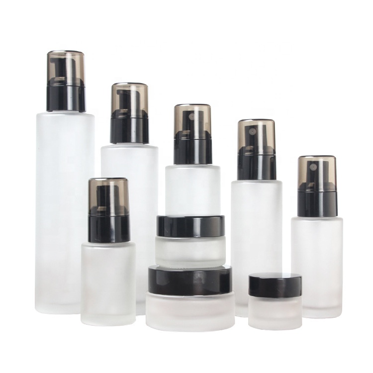 20ml 30ml 40ml 60ml 80ml 100ml 120ml White Cosmetic Packaging Frosted Glass pump spray bottle With matte black Lid