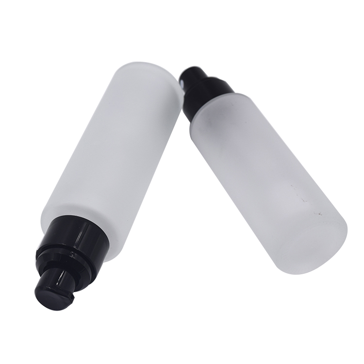 20ml 30ml 50ml 100ml 120ml 150ml hot sale clear frosted matte white container liquid bottle with black pump bottle