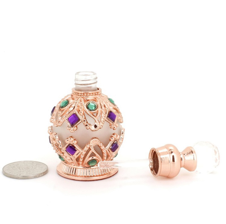 20ml Luxury Embroidery Gem Decoration Dubai Glass Perfume Bottle with Glass top